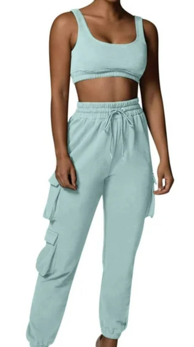 2-Piece Casual Crop Top & Jogger Set