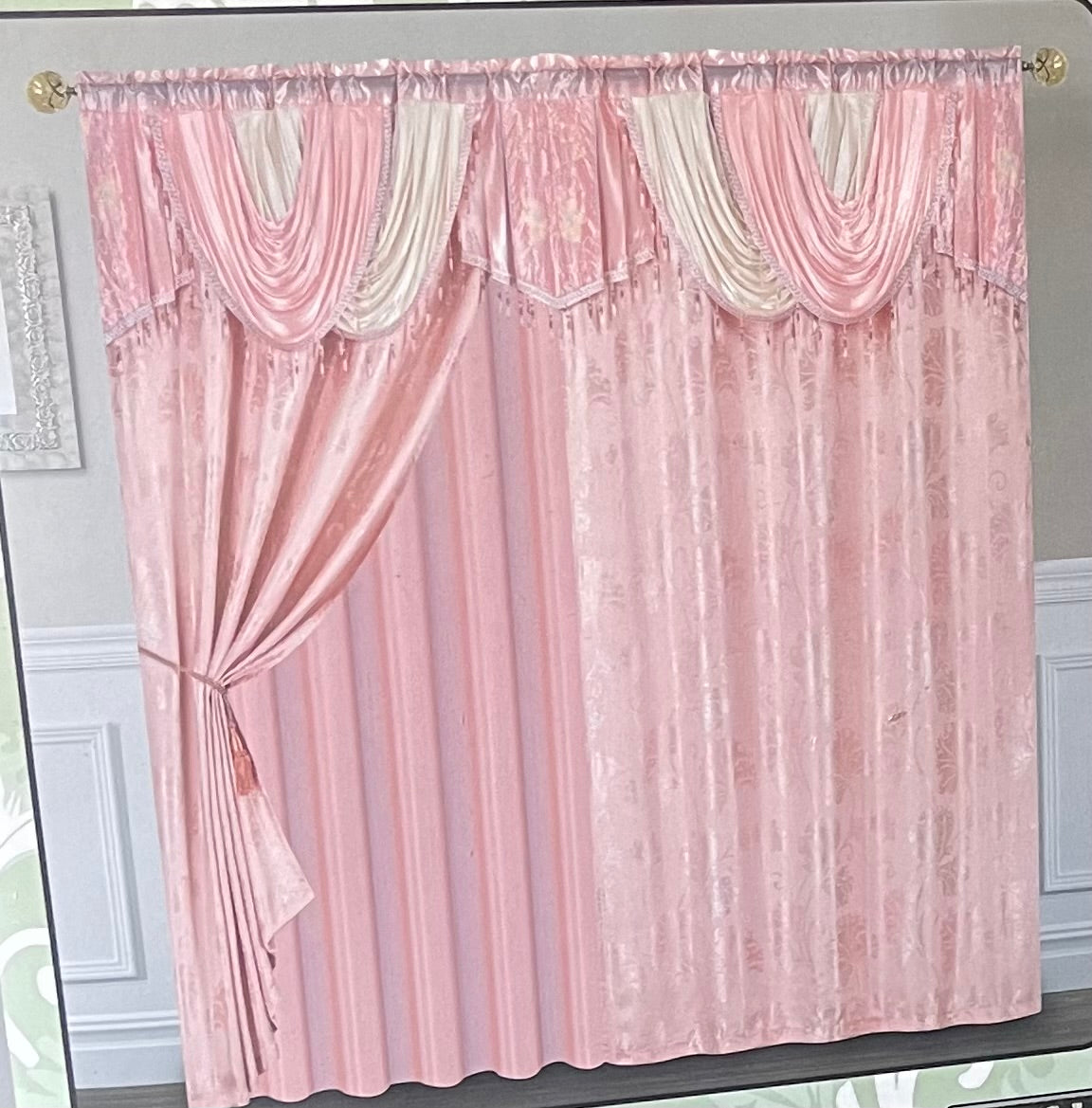 2PCS LUXURIOUS JACQUARD PANEL
WITH BACKING Window Curtain Set