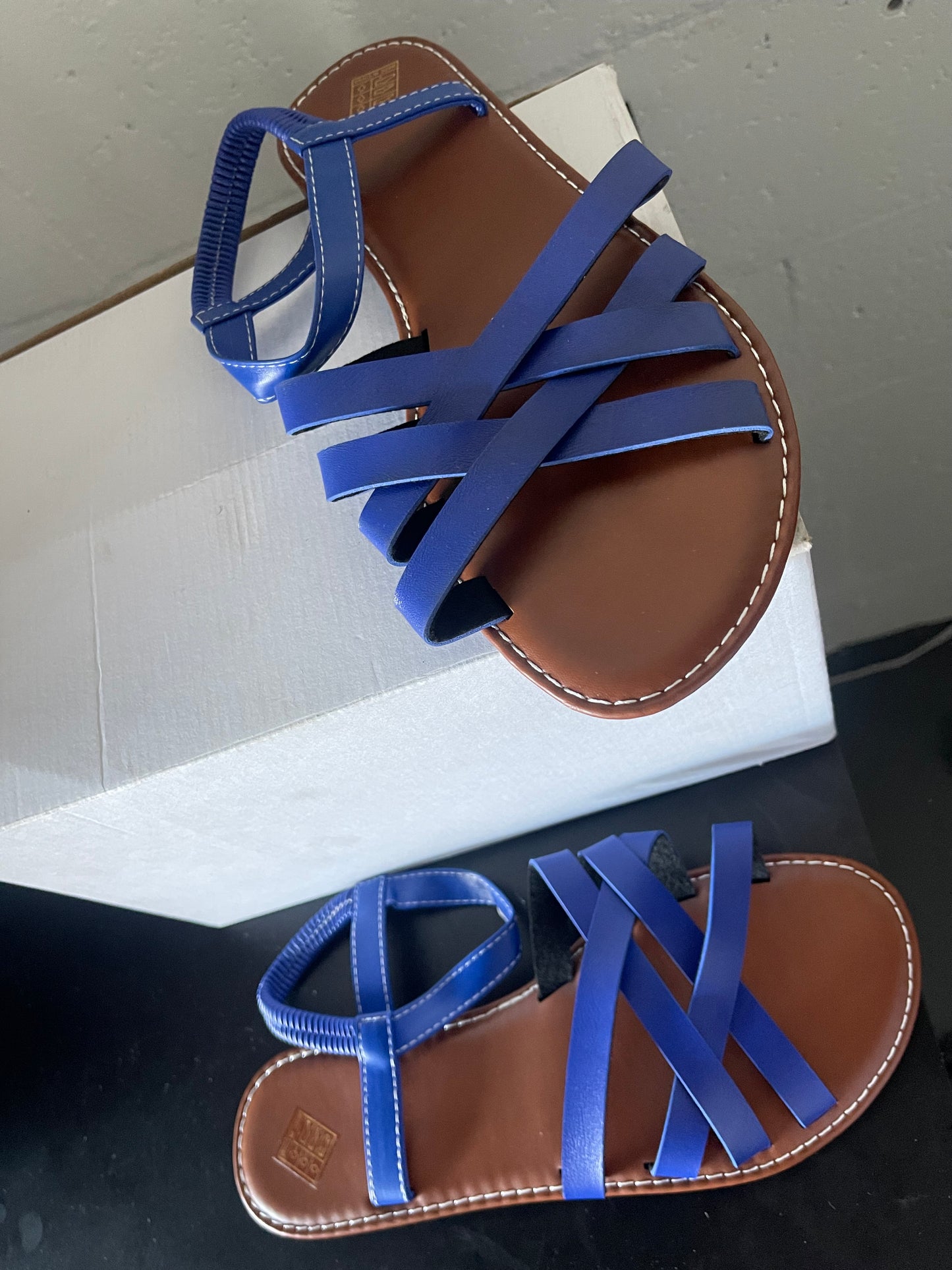 Women's Flat Sandals with Ankle Straps