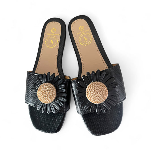 Black Sandal With Flower
